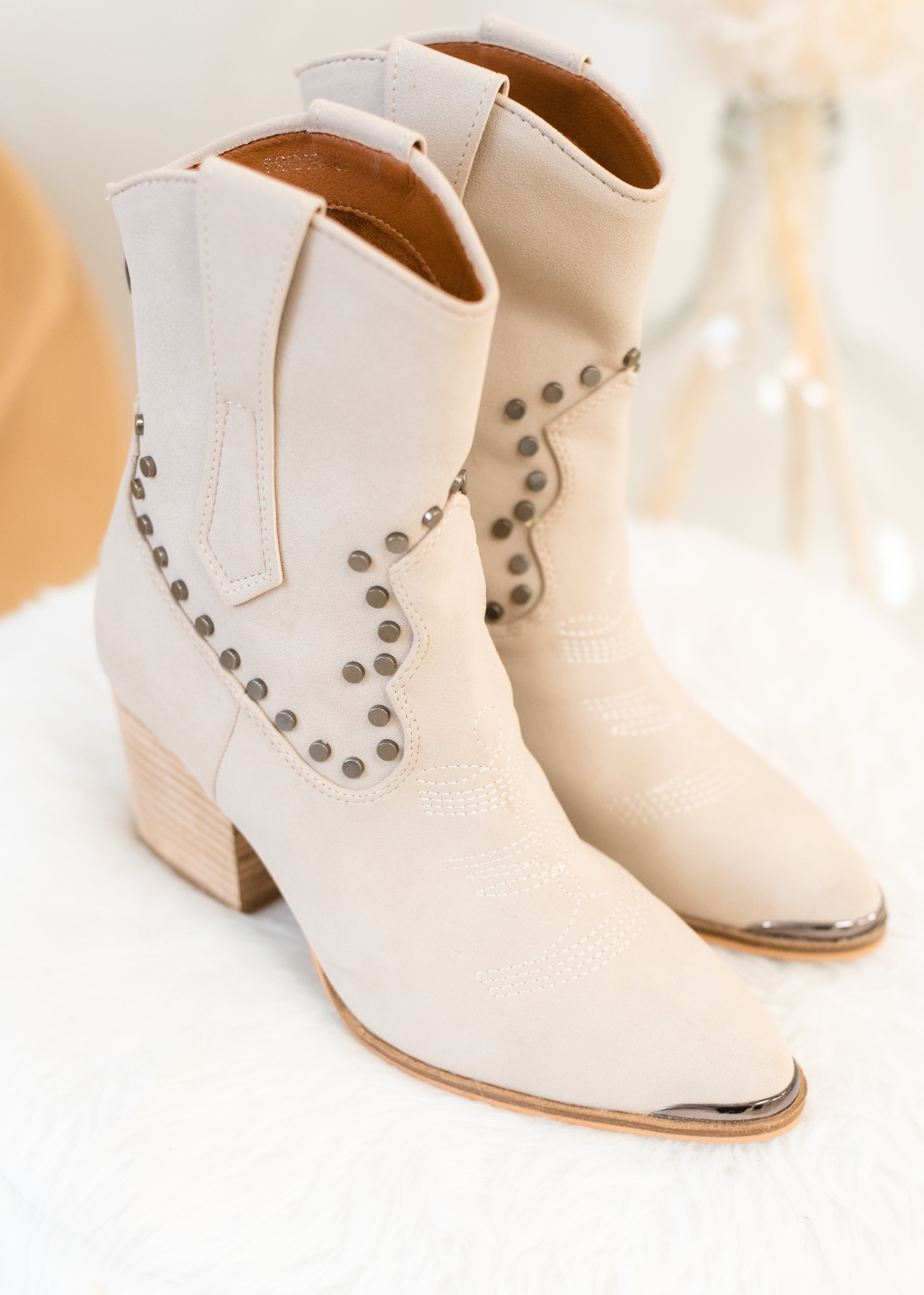 Gianni bini studded booties best sale