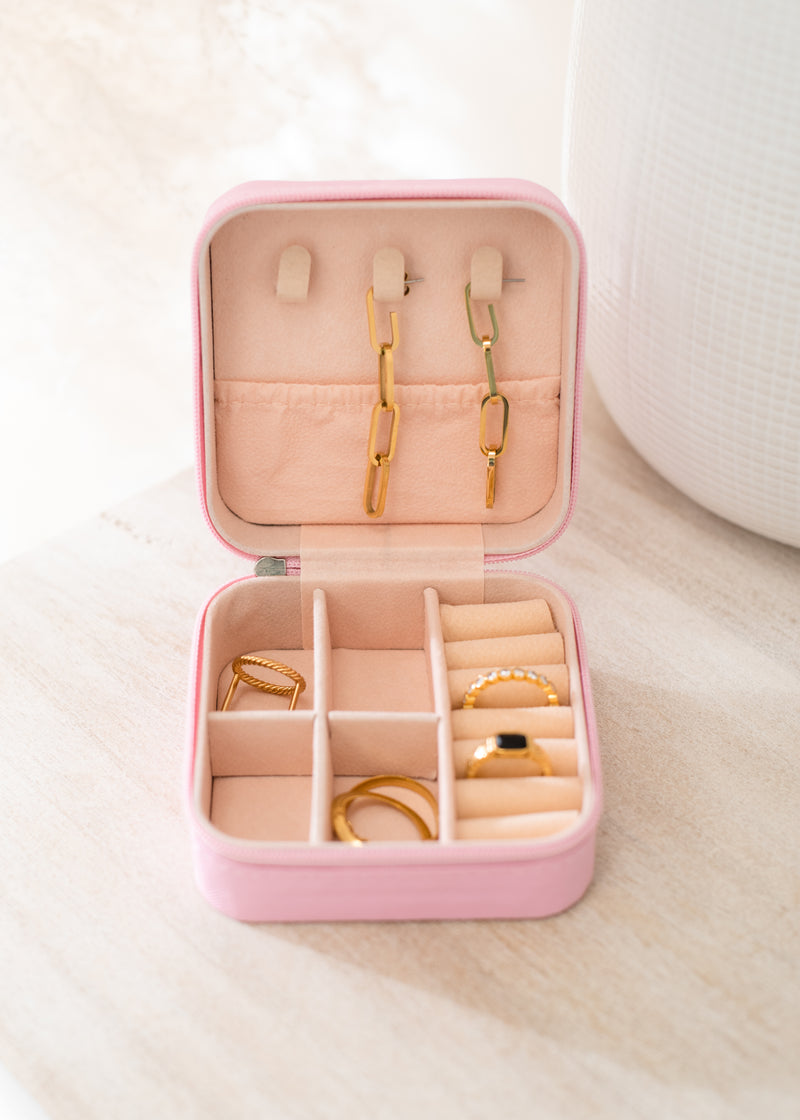 The Kristen Jewelry Travel Case