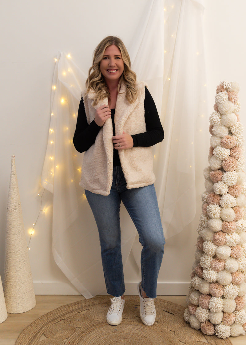 The Sandy Sherpa Vest