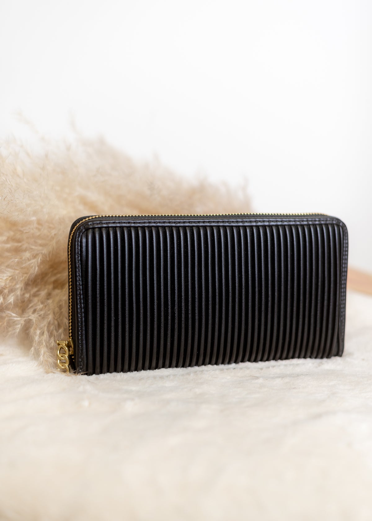 The Sandy Pleated Wallet