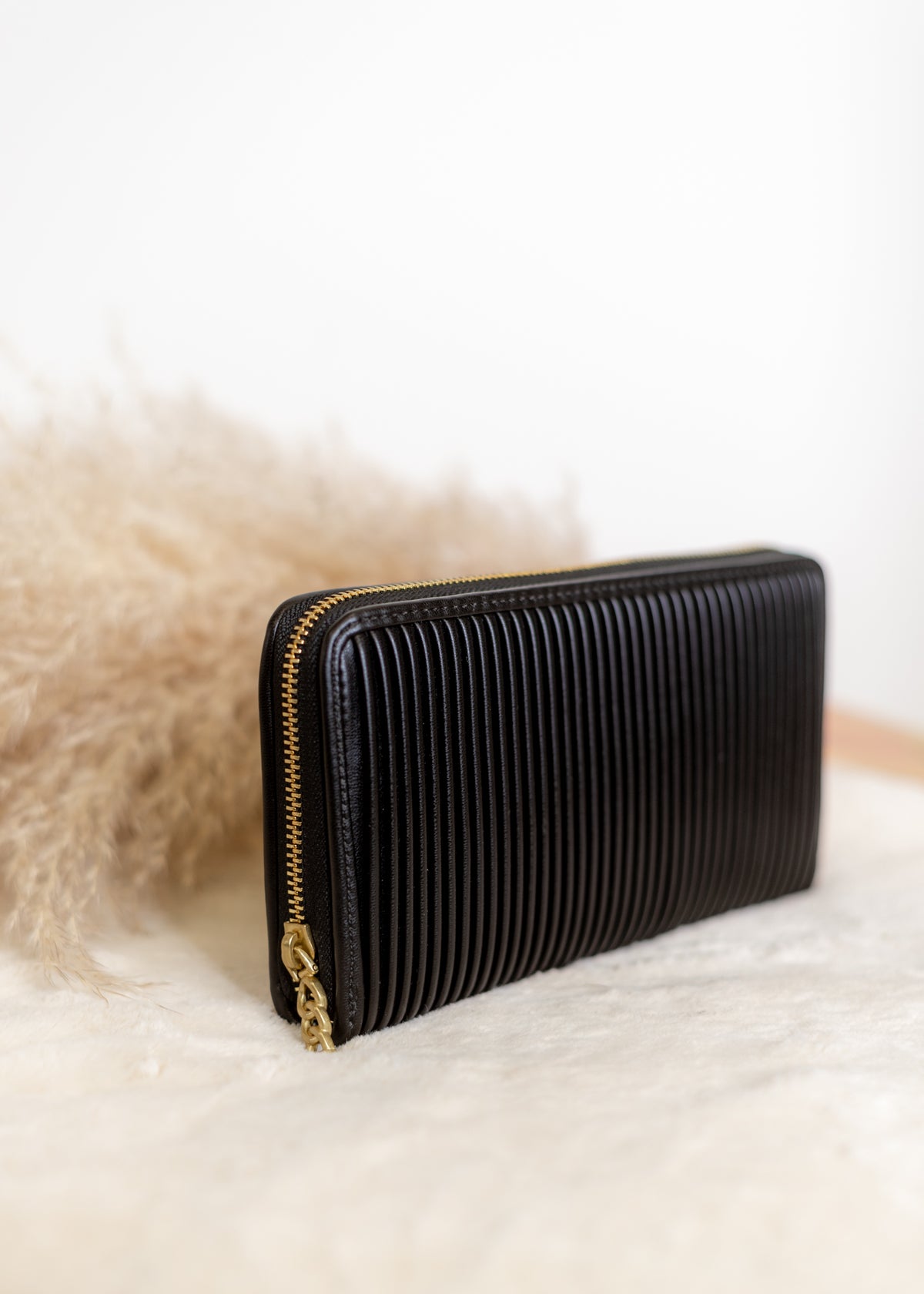 The Sandy Pleated Wallet