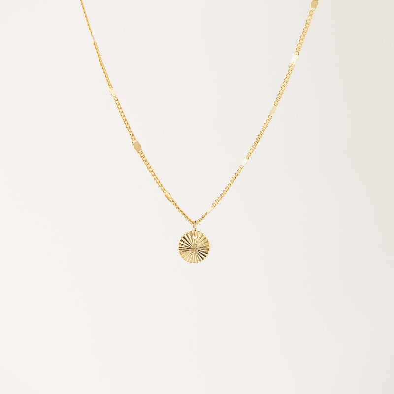 The Everly Circle Necklace