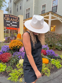 The Classic Chain Trim Band Hat